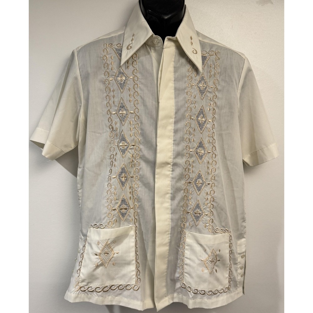 Vintage Sutton Place Shirt Mens L White Embroidered Short Sleeve Button-Up